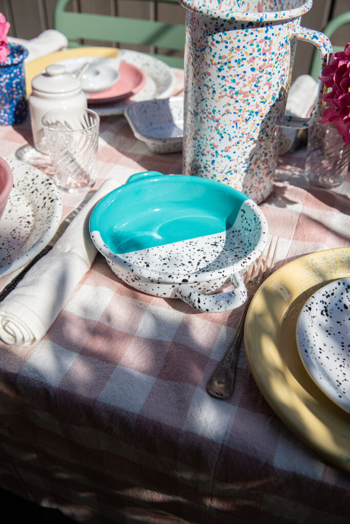 Petit poêlon en acier émaillé artisanale PEGGY coloris turquoise — Maison Levantine