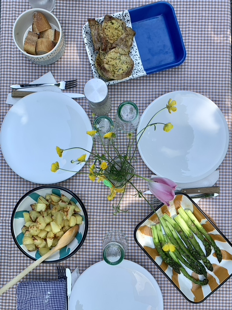 Plats de service en acier émaillé pour terrasse d'été — PEGGY et GINA rectangle, Maison Levantine